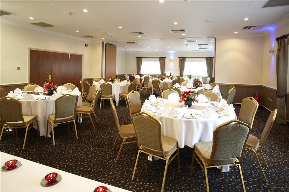 Best Western Cumberland Hotel Harrow Restaurante foto